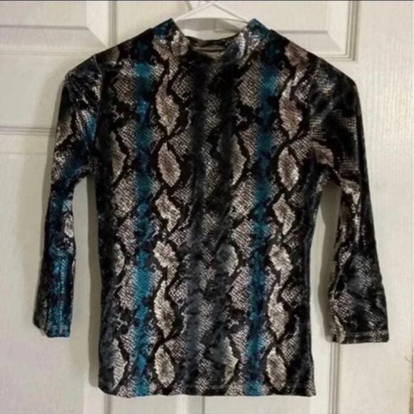 Mock Neck Snakeskin Print Velvet Top - Picture 2 of 3